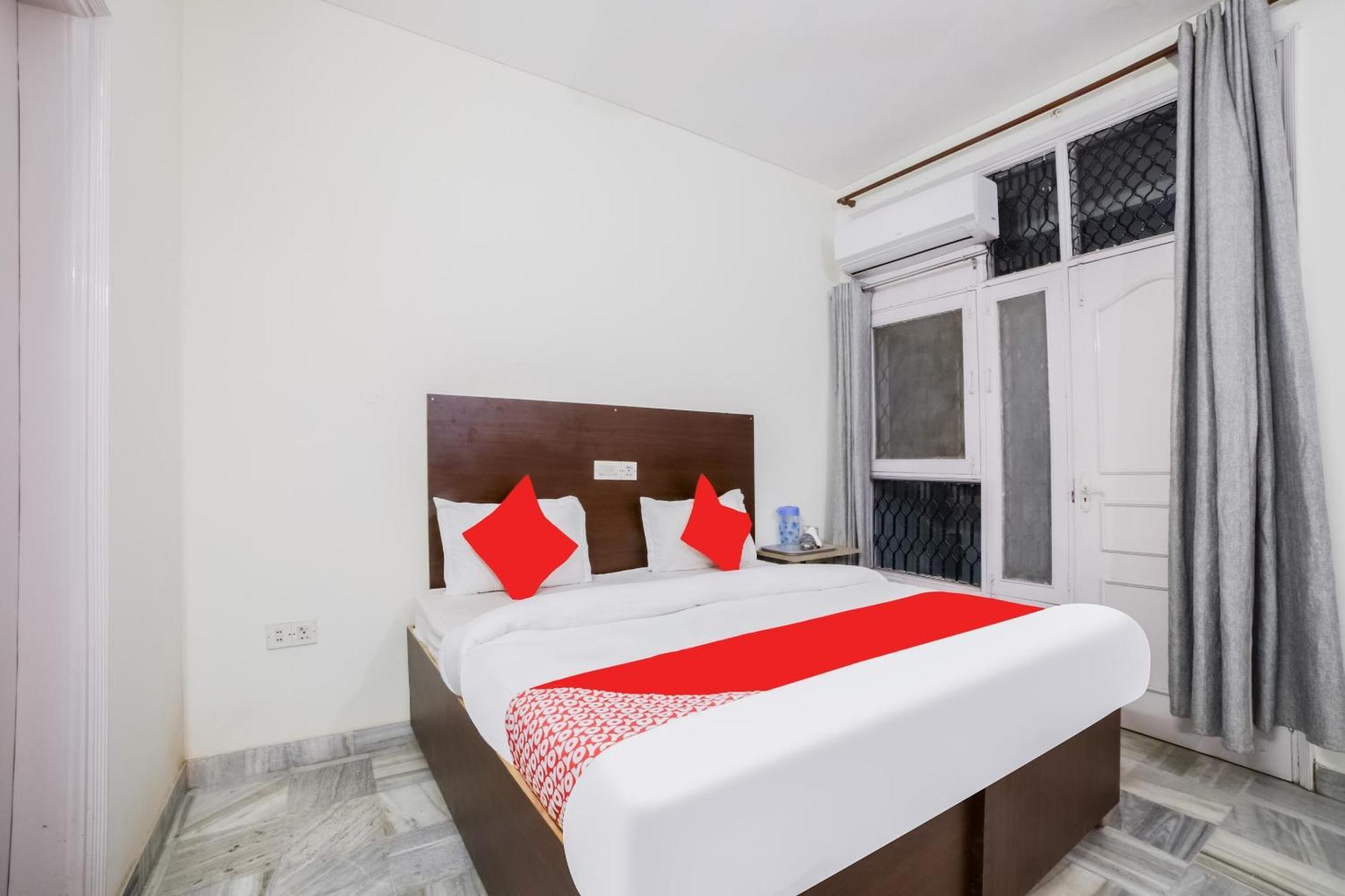 Hotel O Green Villa New Delhi Exterior photo